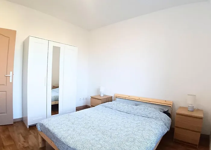 Calme Et Spacieux Proche Lille